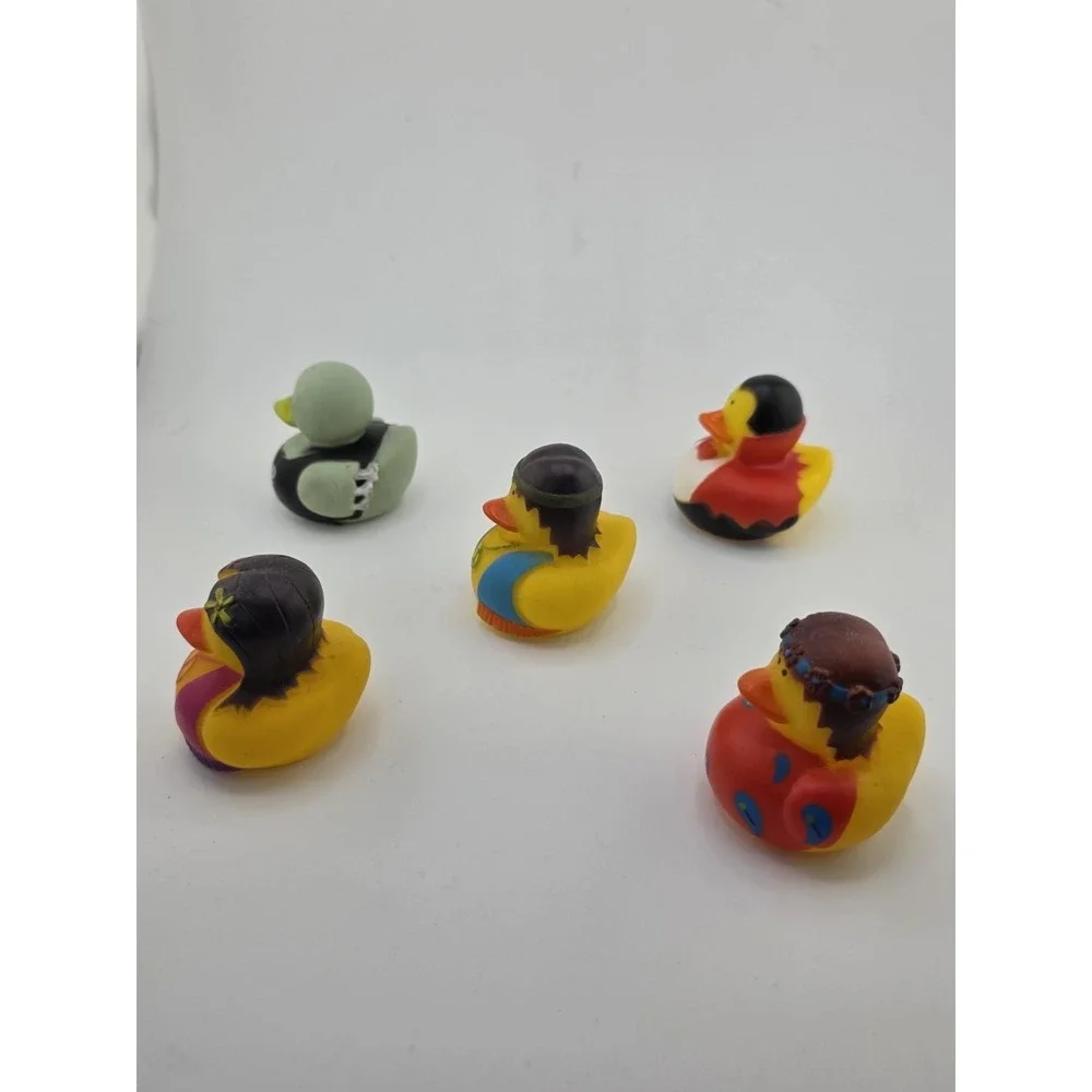 Set of 5 Plastic Duck Figurines Assorted Designs Collectibles